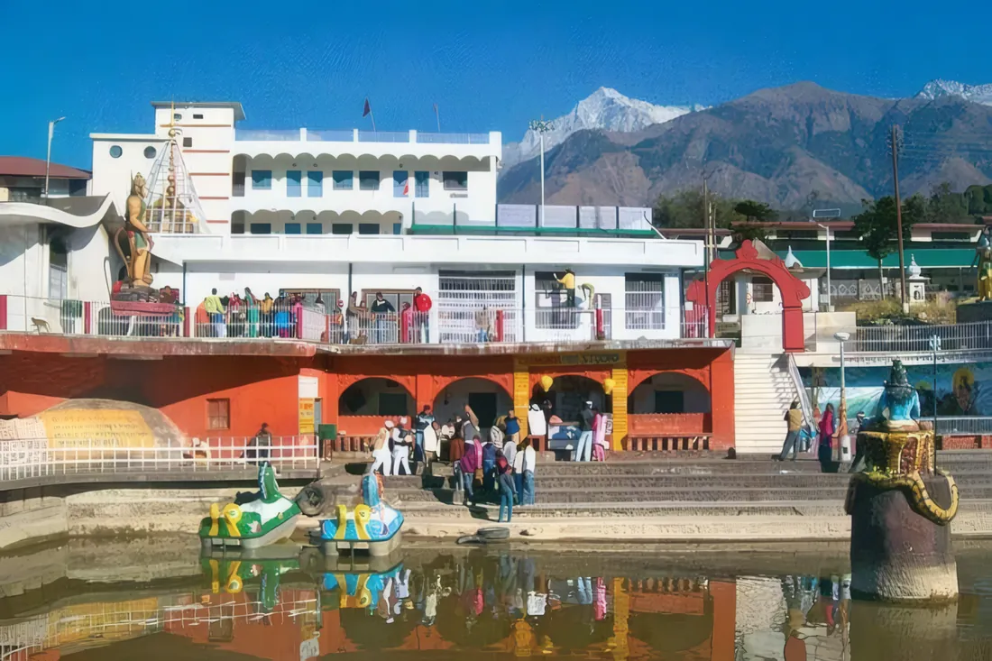 Chintpurni Devi temple, Una district
