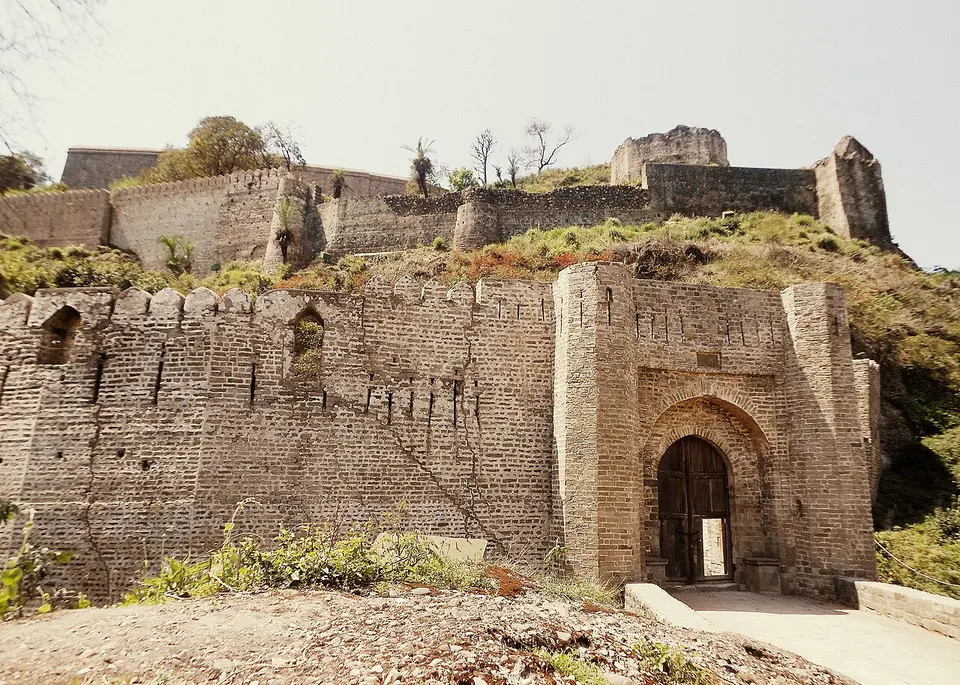 The gateway and old stone walls of Kangra Fort